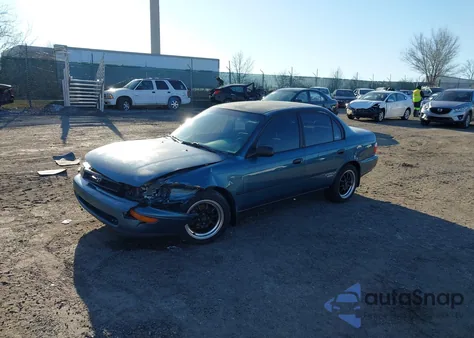 1995 Toyota Corolla Le/Dx from USA, damaged, VIN 2T1AE09B3SC138196